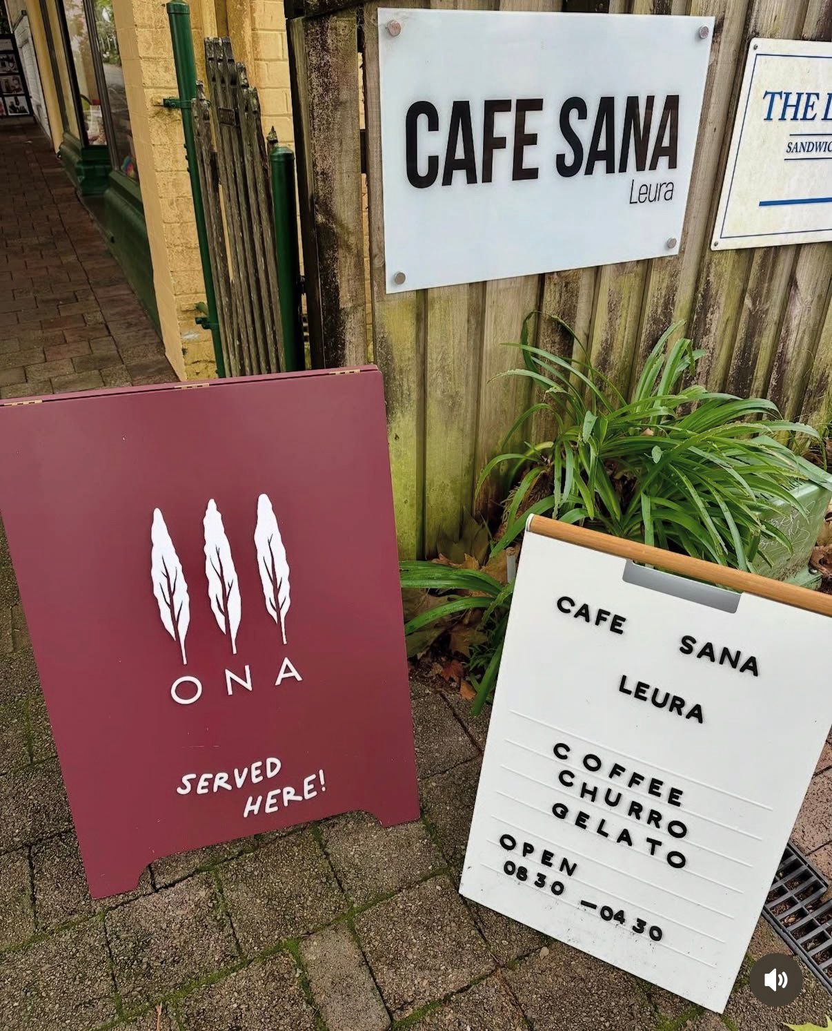 Cafe Sana Leura — cover image